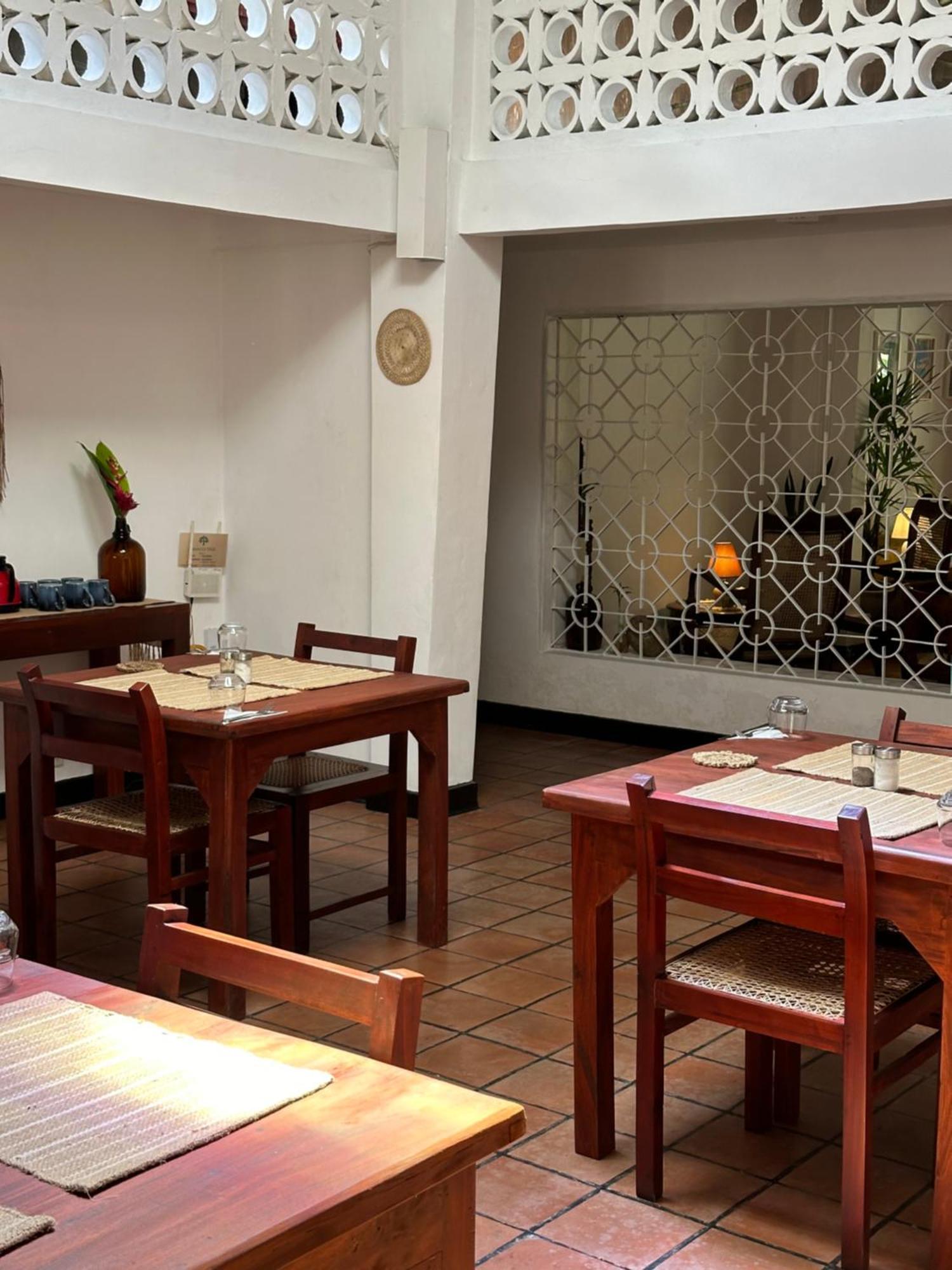 אונה ואטונה Mango Tree Villa מראה חיצוני תמונה