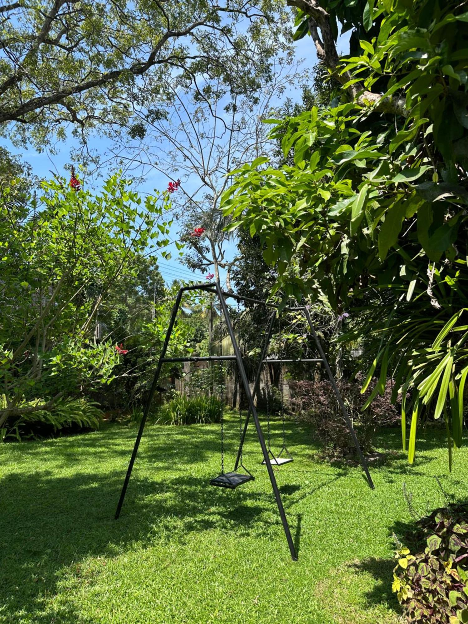 אונה ואטונה Mango Tree Villa מראה חיצוני תמונה